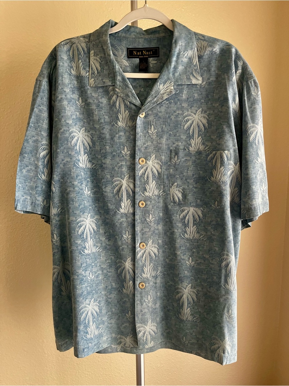 Nat Nast 100% Silk Embroidered Short Sleeve Button Front Camp Shirt Size L